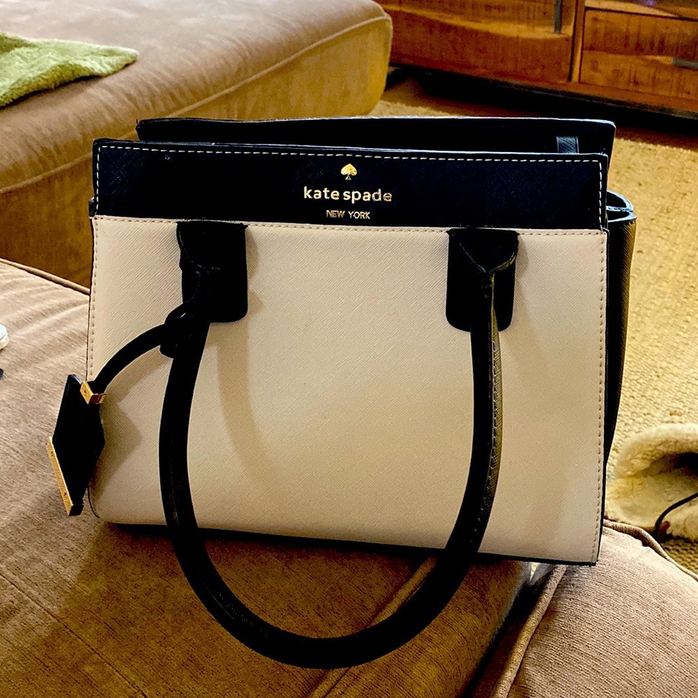 COPY - Gently used Kate Spade purse